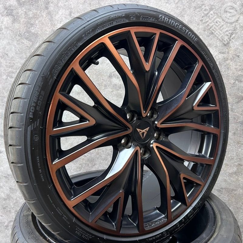 19 inch originele velgen + zomerbanden Cupra Leon 5FA601025R, Auto-onderdelen, Banden en Velgen, 19 inch, Gebruikt, -, -
