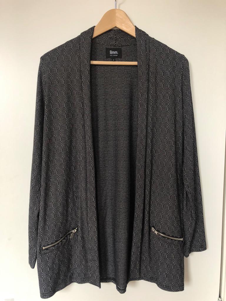 Zwart/wit vest van 8MM - mt M, Kleding | Dames, Maat 38/40 (M), 8mm, Zwart, Ophalen of Verzenden
