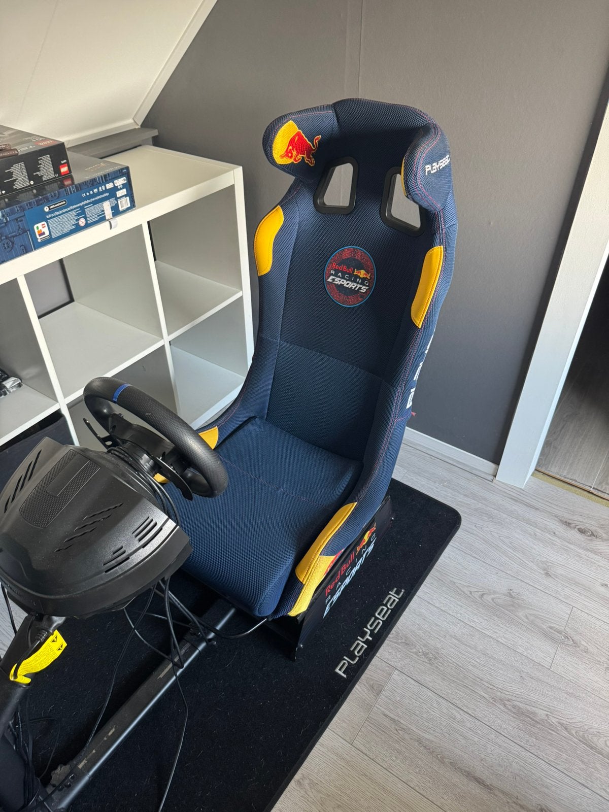 Racing stoel, Ophalen, Zo goed als nieuw, Playseat of Racestoel