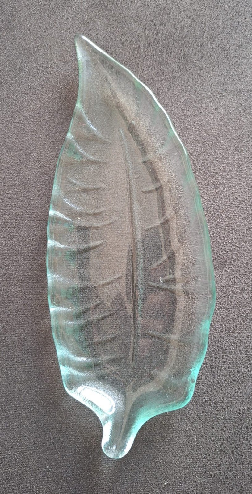 Groen glazen karaf en schaal in blad vorm, Ophalen of Verzenden