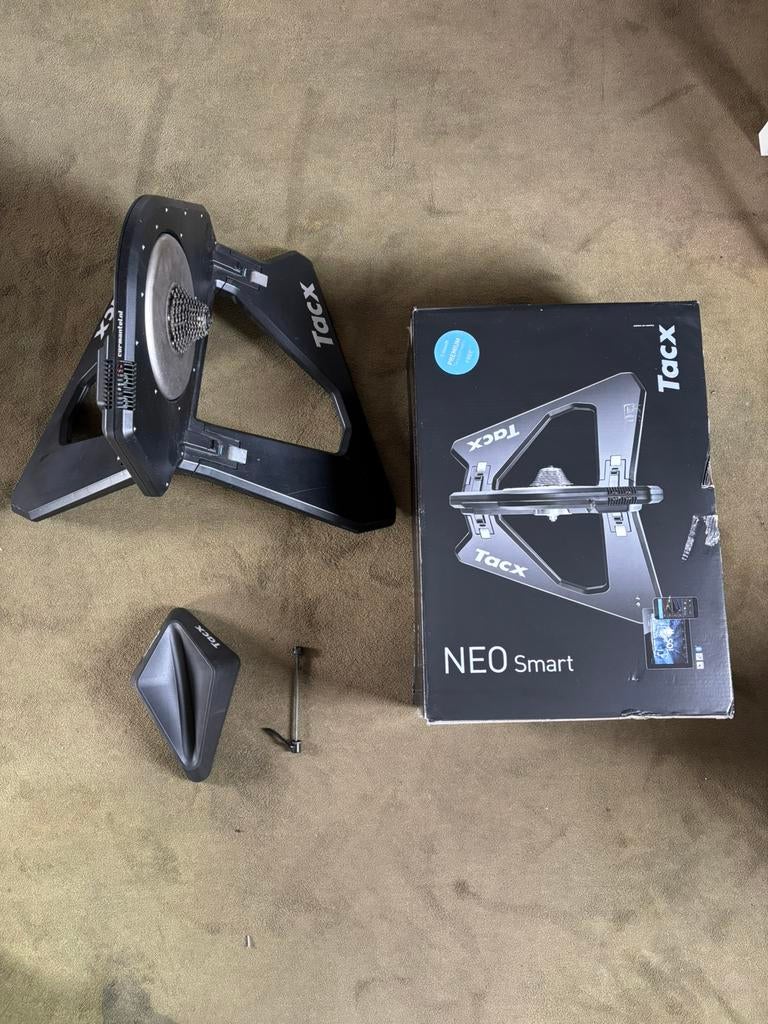 Tacx Neo Smart T2800, Sport en Fitness, Wielrennen, Ophalen, Zo goed als nieuw, Overige typen