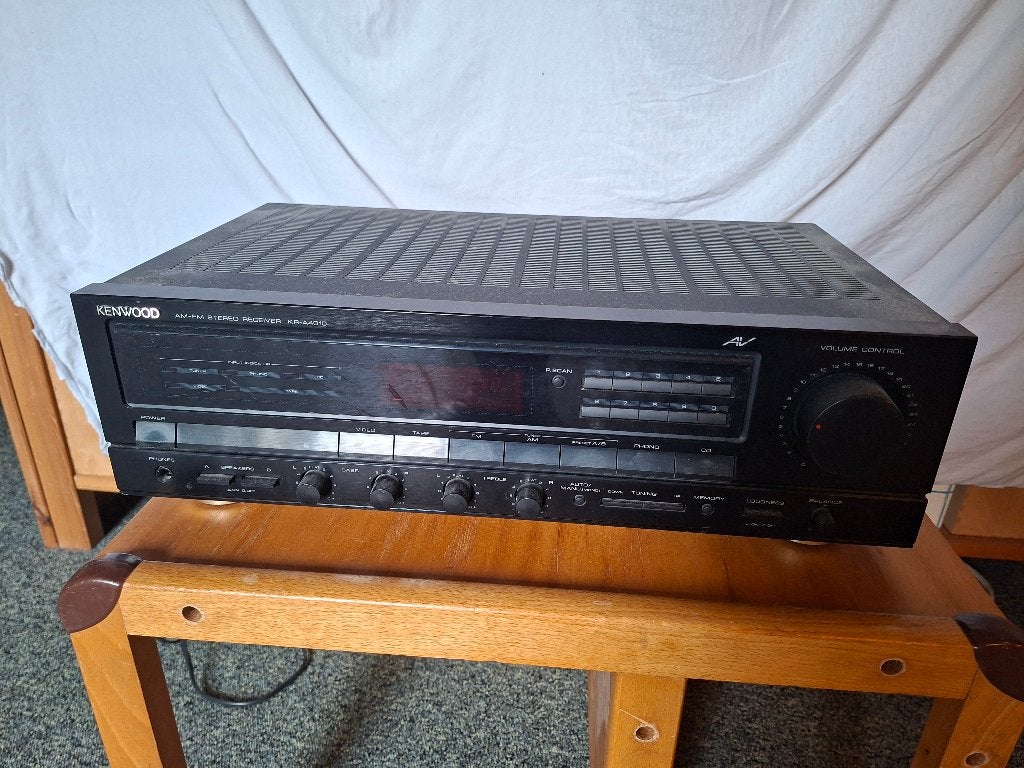 Kenwood en Philips, Audio, Tv en Foto, Versterkers en Receivers, Overige merken, Ophalen of Verzenden, Minder dan 60 watt, Gebruikt