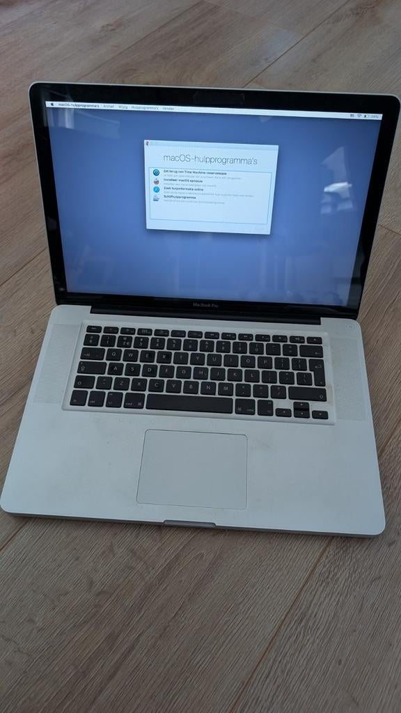 MacBook Pro 15-inch (Mid 2010), Computers en Software, Apple Macbooks, Gebruikt, MacBook Pro, 15 inch, 2 tot 3 Ghz, 4 GB, Qwerty
