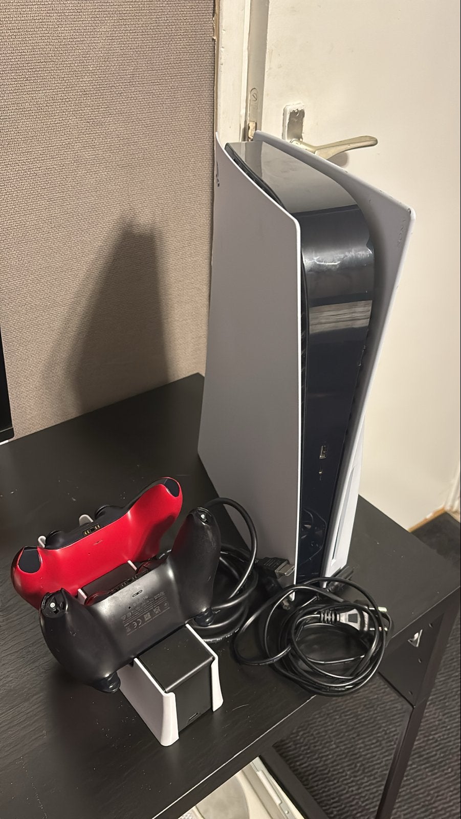 PlayStation 5 Disc Edition met 2 controllers en oplaadstatio, Ophalen, Zo goed als nieuw, Playstation 5