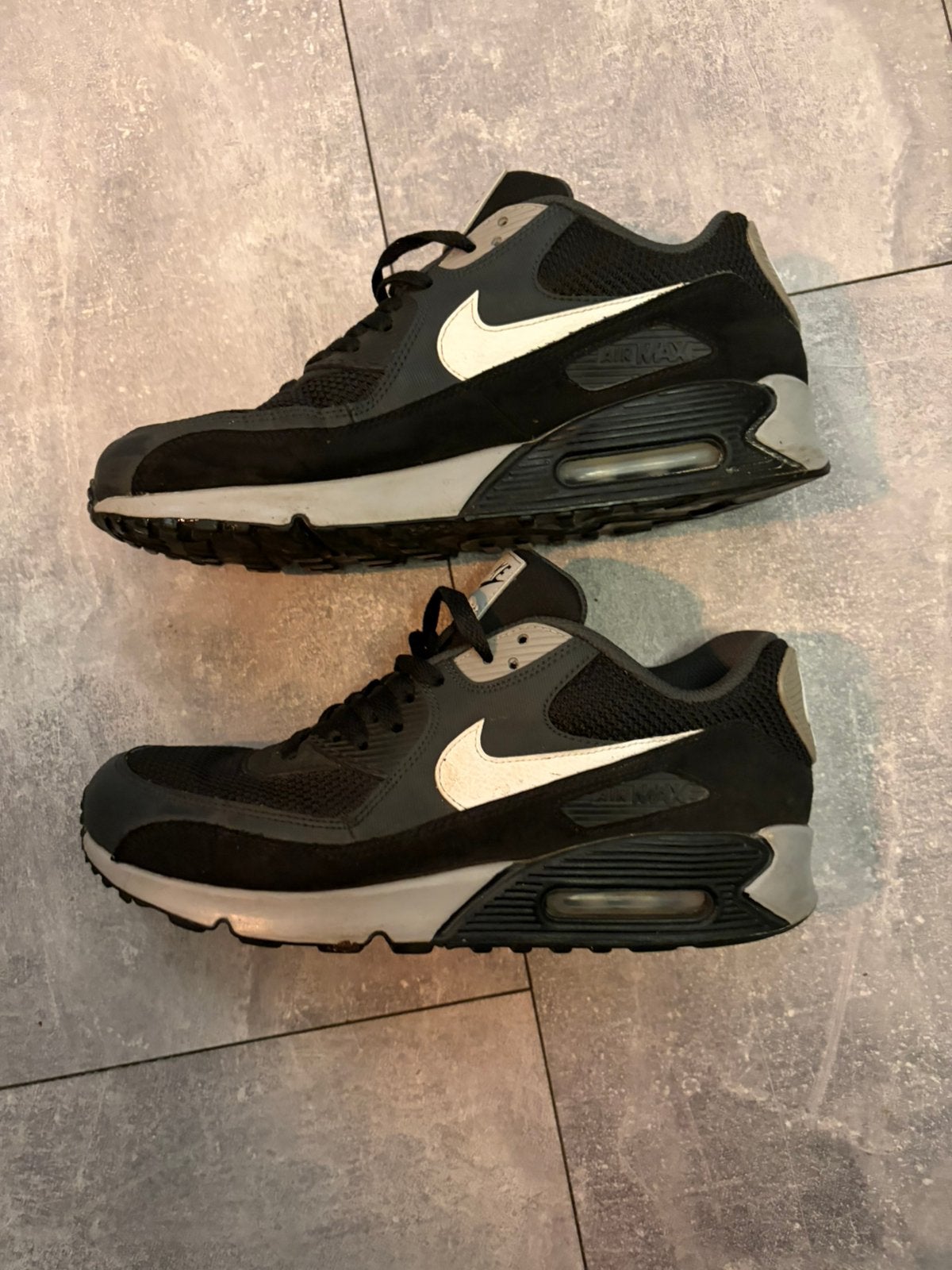 Te koop Nike air max 90 in de maat 44, Kleding | Heren, Schoenen, Zwart, Ophalen of Verzenden, Sneakers of Gympen, Gedragen