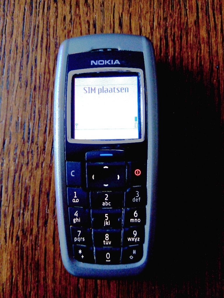 original vintage nokia GSM 2600 grey RH-69 +accu/oplader, Gebruikt, Geen camera, Ophalen of Verzenden, Klassiek of Candybar