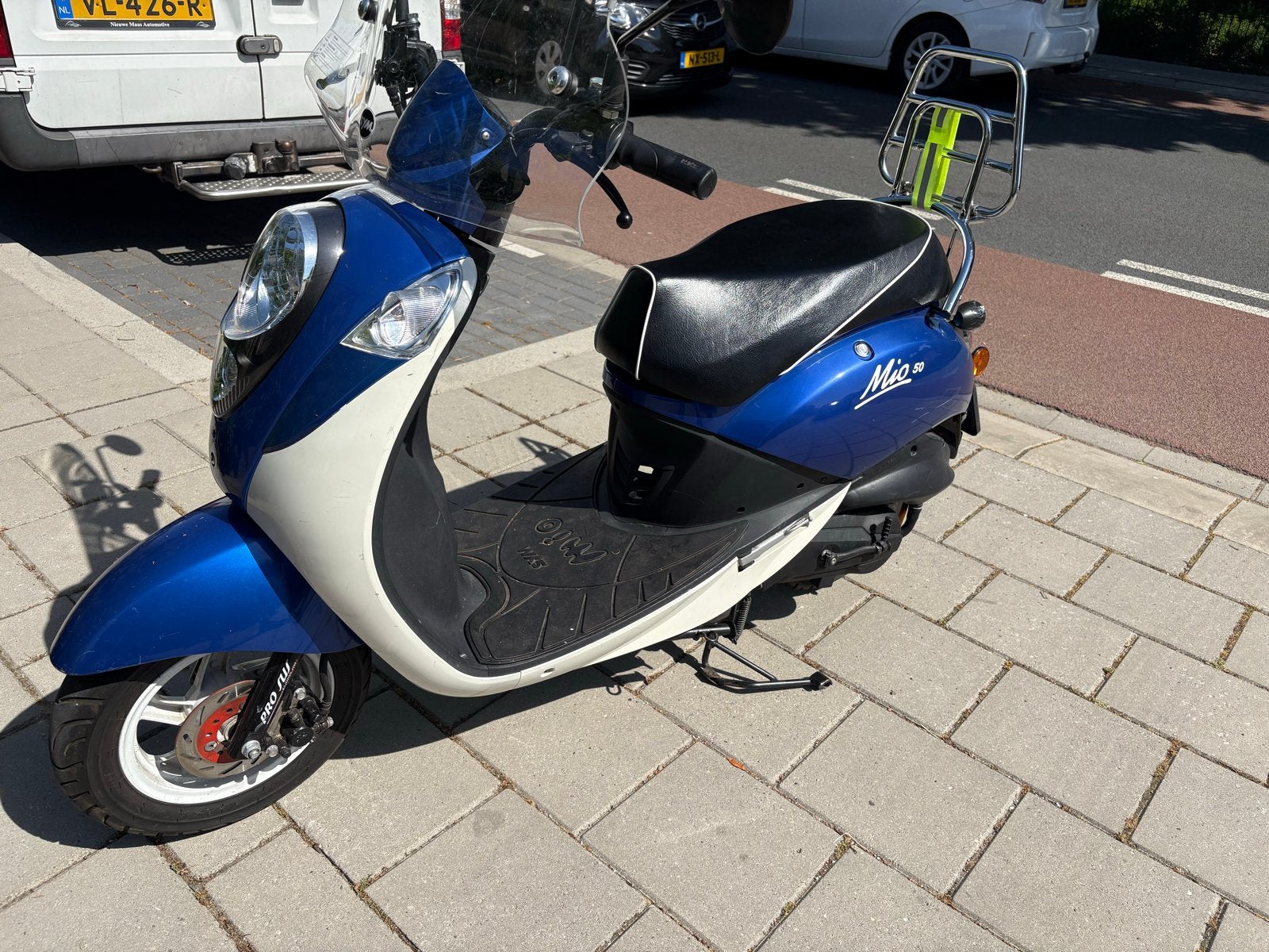 Sym Mio 2013 - Rijdt goed, Ophalen, SYM, Zo goed als nieuw, Benzine