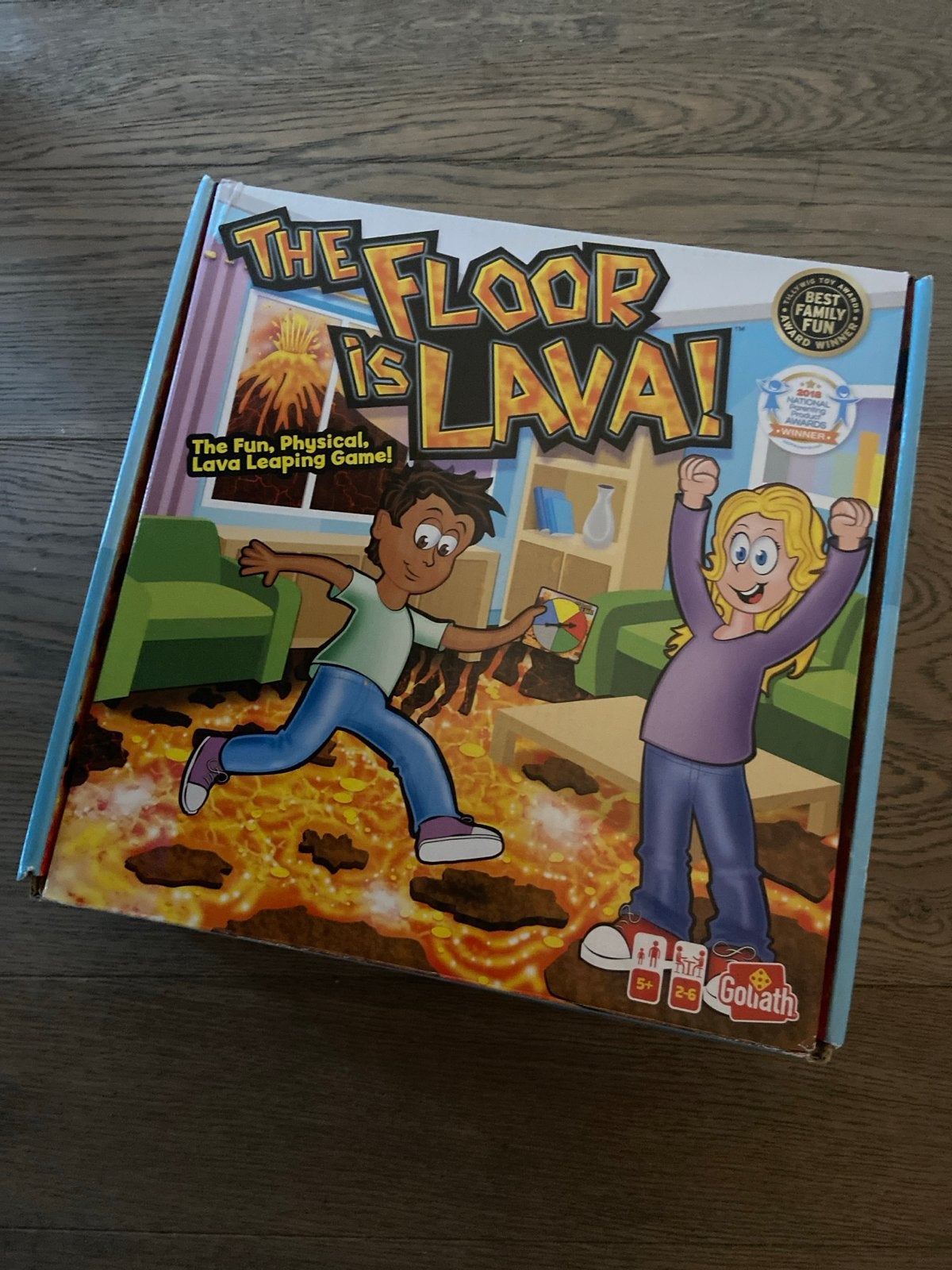 The Floor is Lava! - Leuk fysiek familiespel, Drie of vier spelers, Ophalen of Verzenden, Gebruikt