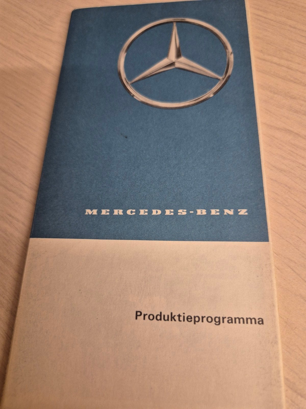 1966 Nederlands Mercedes 230SL Pagode w100 600 Unimog izgst, Boeken, Auto's | Folders en Tijdschriften, Ophalen of Verzenden, Zo goed als nieuw