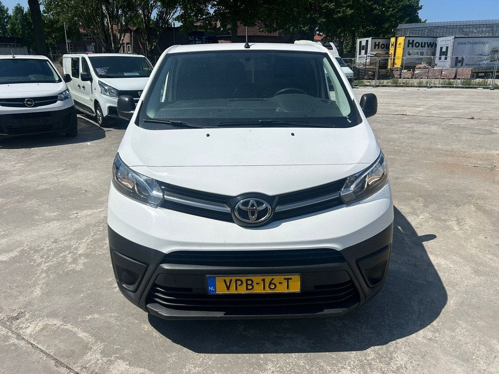Toyota PROACE Worker 2.0 D-4D long kast inrichting, Stof, Gebruikt, Euro 6, 4 cilinders