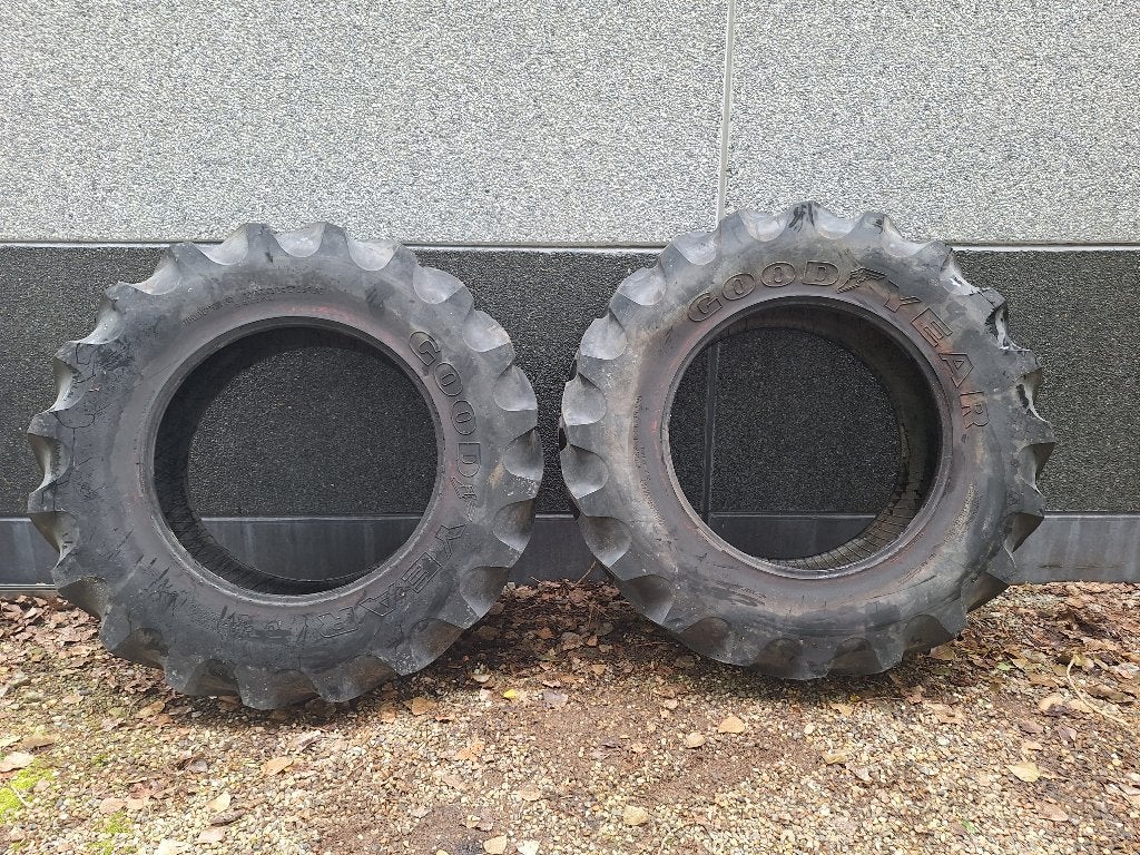 Goodyear banden 20.8 R38, Zakelijke goederen, Agrarisch | Onderdelen | Banden, Velgen en Assen, Ophalen