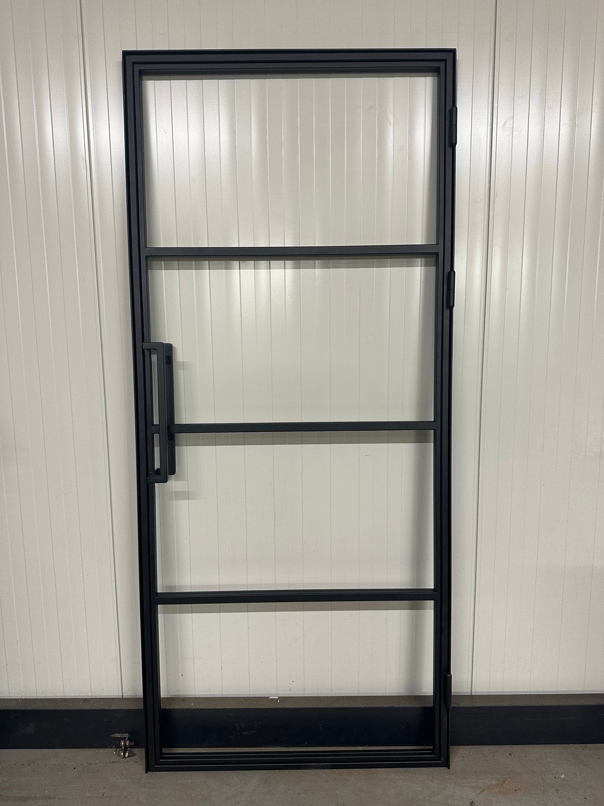 OUTLET ZWARTE SCHARNIERDEUR., Ophalen, Gebruikt, 80 tot 100 cm, Binnendeur