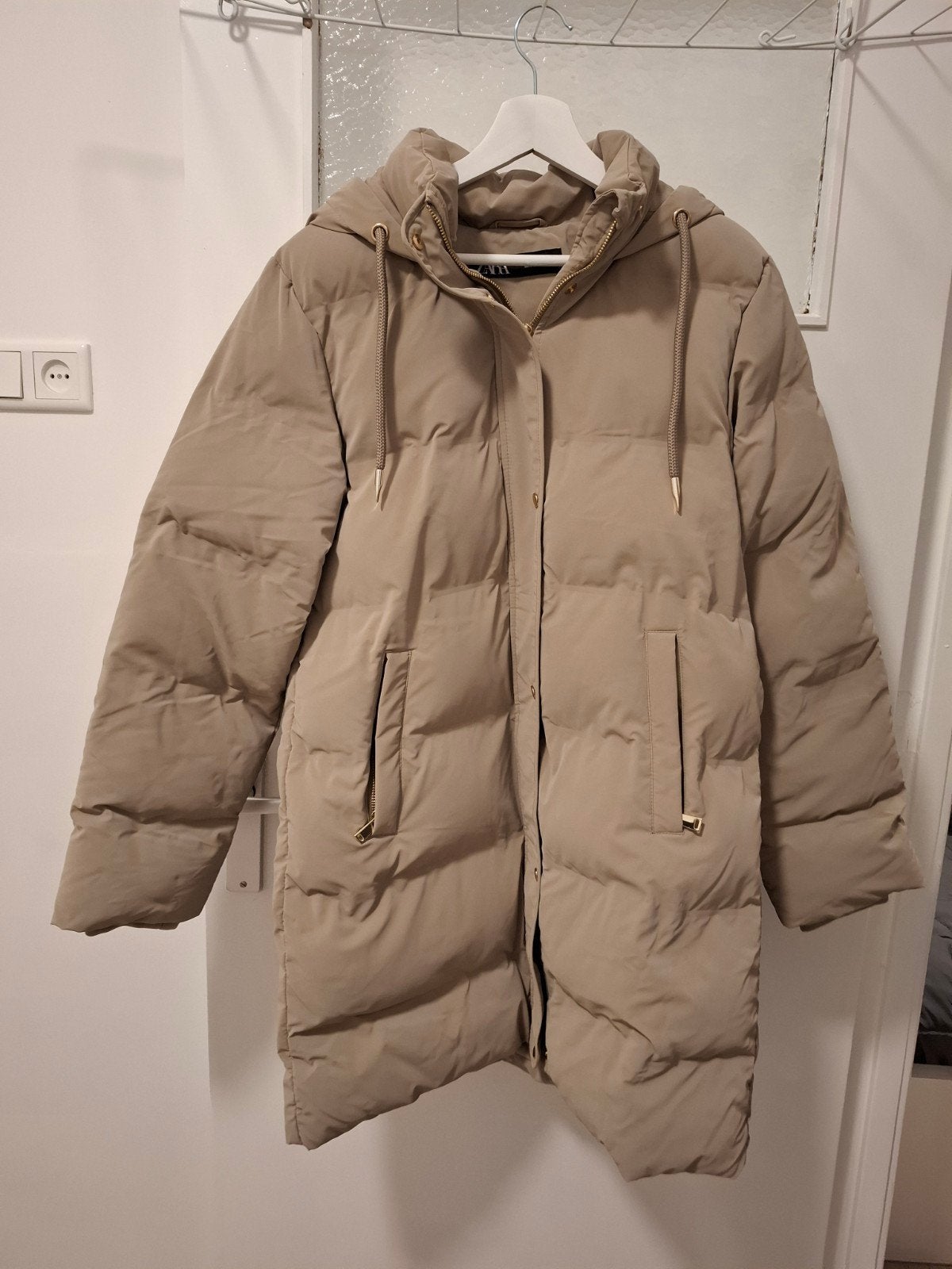 Zara pufferjas winterjas beige, Kleding | Dames, Nieuw, Ophalen, Maat 38/40 (M), Zara