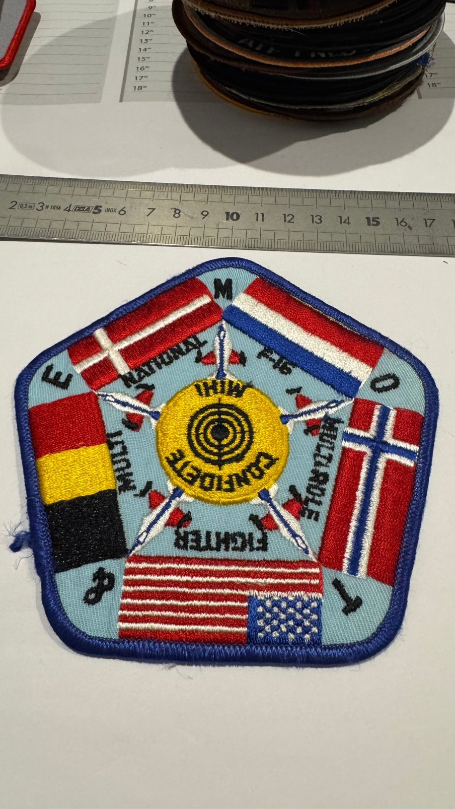 Patch f-16 luchtmacht klu, Ophalen of Verzenden, Zo goed als nieuw, Patch, Badge of Embleem