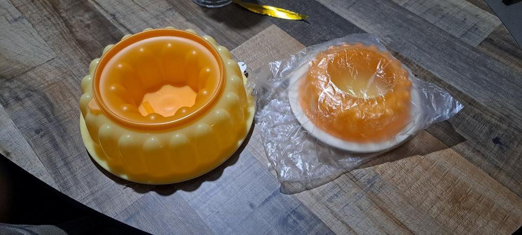 Nieuwe Tupperware Vliegende Schotel Set - Oranje/Geel, Ophalen of Verzenden, Nieuw, Geel, Overige typen
