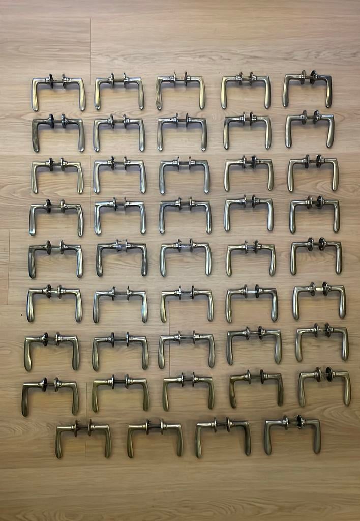 44x set ’Lepel’ Deurklinken Antiek Jaren 30 NIKKEL & MESSING, Ophalen of Verzenden