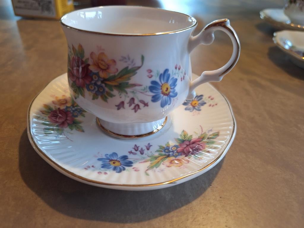3 kop en schotels Willy's Pottery, Ophalen of Verzenden