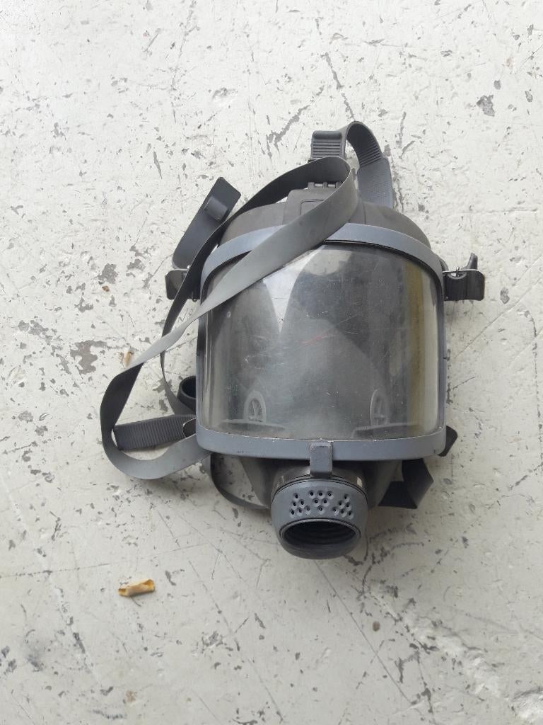 Volgelaatsmasker. Patronen te plaatsen onder in masker., Ophalen of Verzenden, Zo goed als nieuw