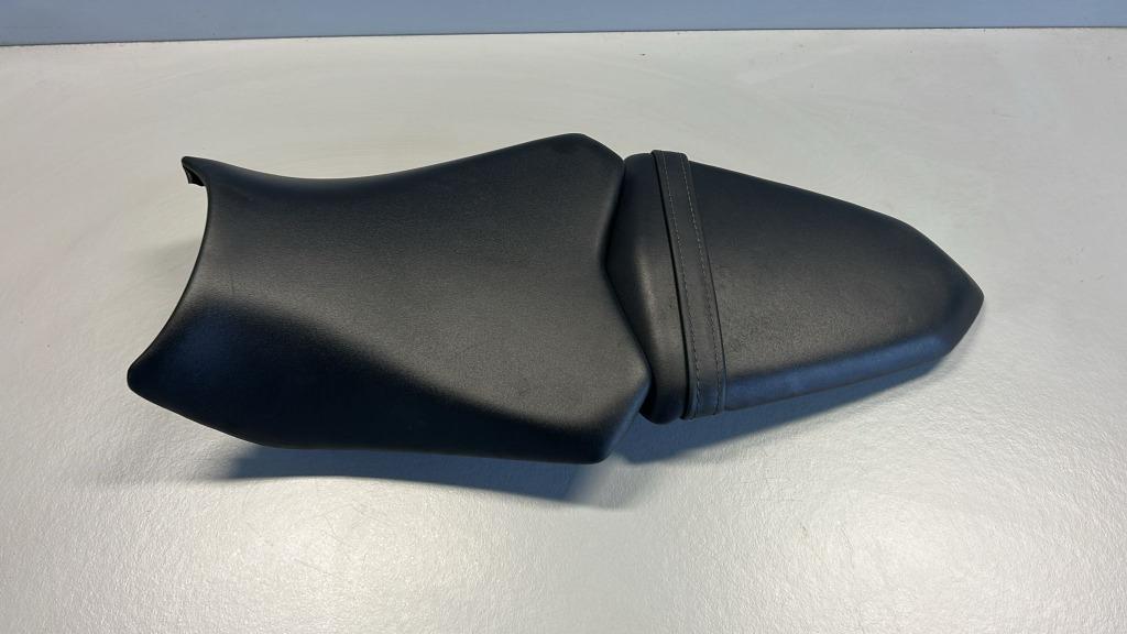 Zadel Set Kawasaki Ninja 300 ABS 2013 - 2017(Z300), Ophalen of Verzenden, Gebruikt