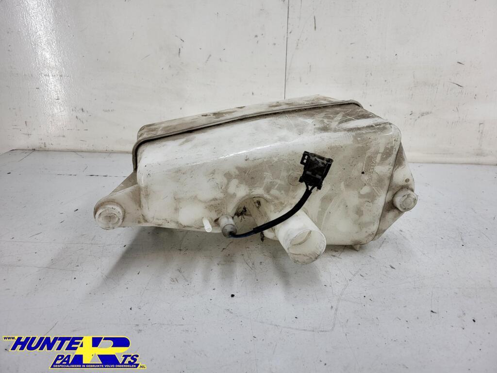 Ruitensproeiertank Volvo 850 ('91-'96) 3512232, Gebruikt, Ophalen of Verzenden, Volvo, Volvo