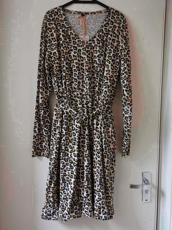 Jurk beige-zwart luipaardprint maat  42, Beige, Maat 42/44 (L), Nieuw, Ophalen of Verzenden