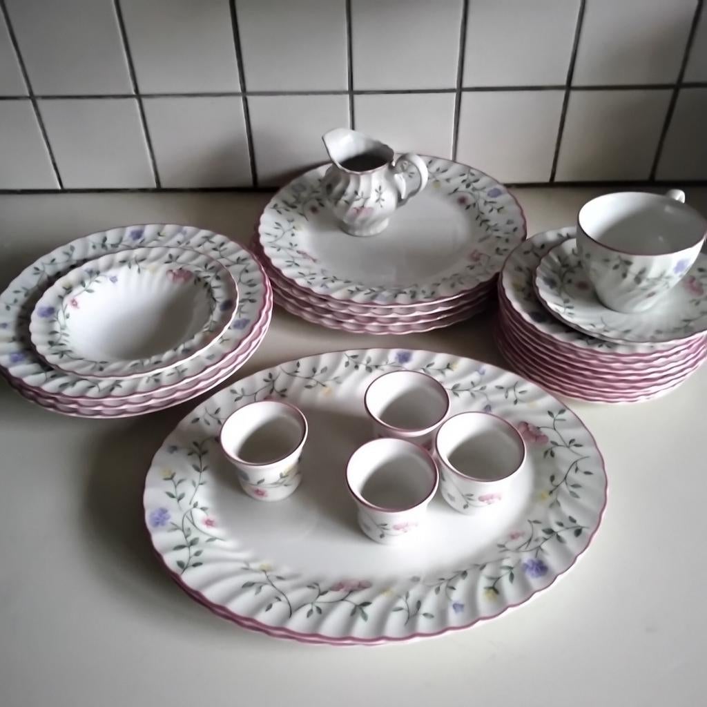 Johnson  brothers summer chintz, Ophalen of Verzenden, Zo goed als nieuw, Overige stijlen, Kop(pen) en/of Schotel(s)
