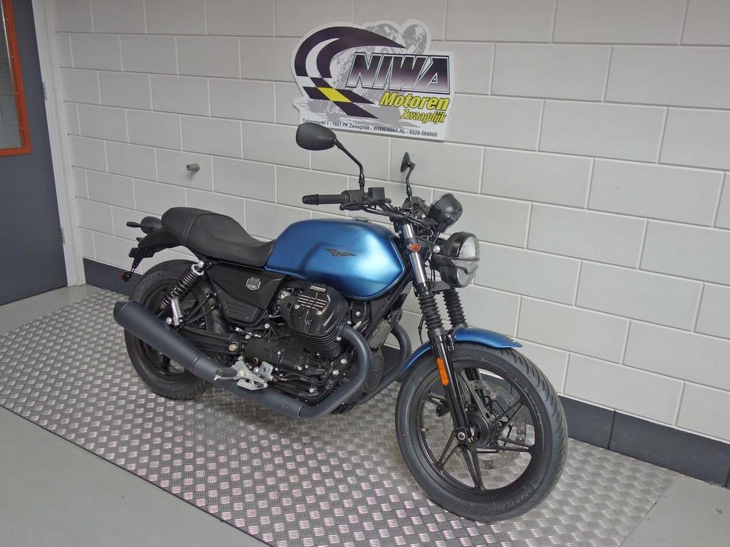 MOTO GUZZI V 7 Stone (bj 2025), 853 cc, 2 cilinders, Bedrijf, Onbekend
