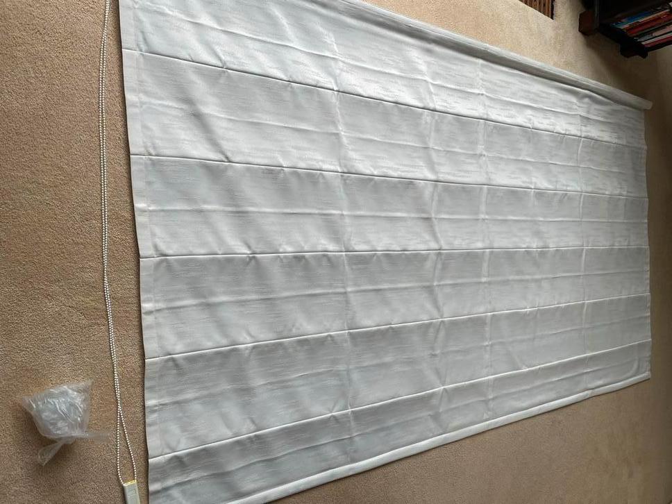 Mooi vouwgordijn, trekkoord vervangen in metalen kettinkje!, Ophalen, Gebruikt, 200 cm of meer, Crème