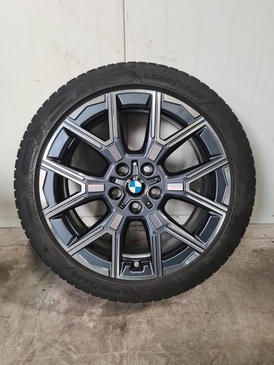 18' BMW 1 2 Serie Styling 974 met winterbanden Origineel, 18 inch, Banden en Velgen, Personenwagen, 225 mm