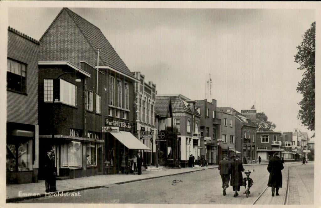 Emmen - Hoofdstraat - Straatbeeld, Ophalen of Verzenden, 1920 tot 1940, Ongelopen, Drenthe