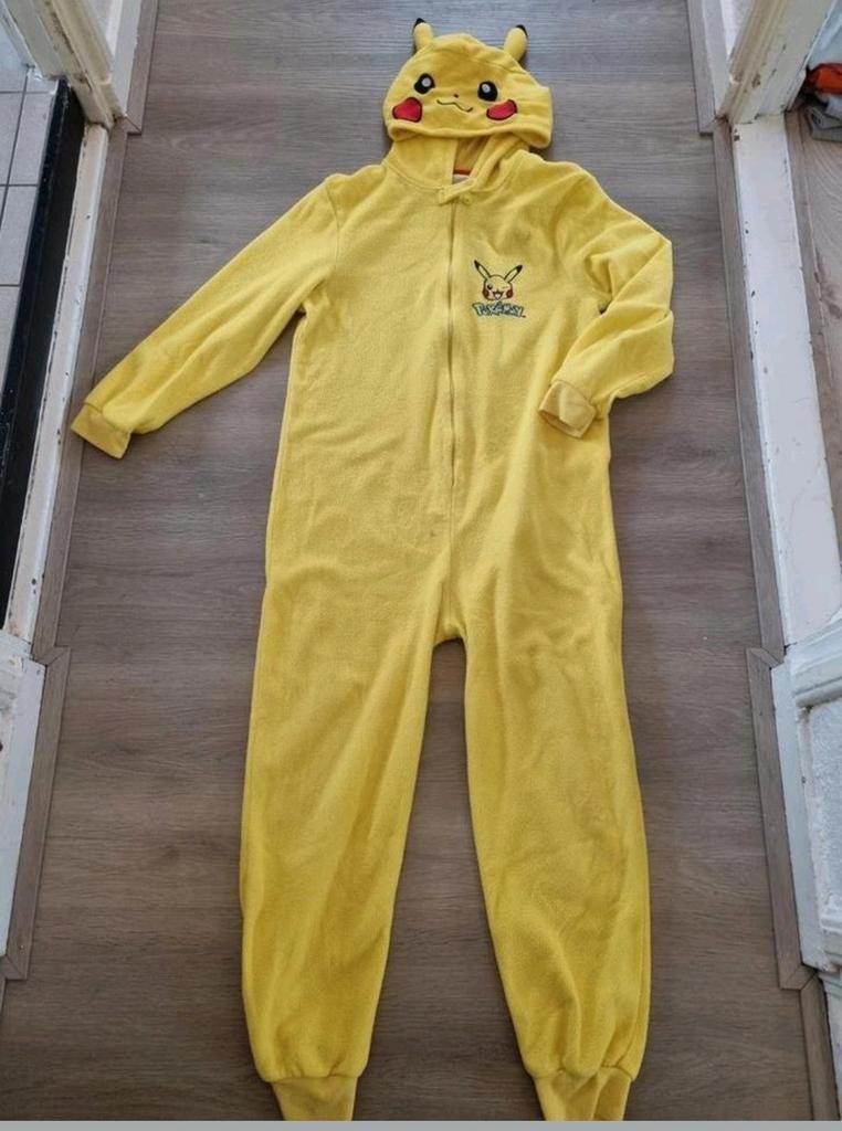 Picachu onesie 152, Ophalen, 146 t/m 152, Jongen of Meisje