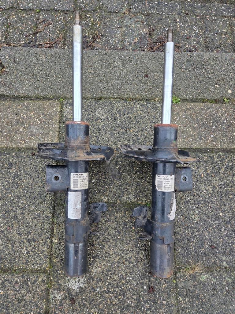 Volvo voor schokdempers (veerpootschotel, wentelager), Auto-onderdelen, Ophalen of Verzenden, Volvo