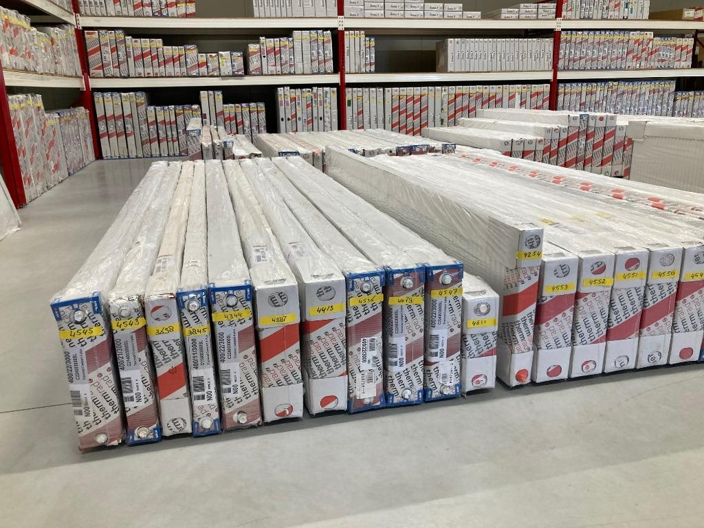 Nieuwe radiatoren 300/400/600 hoog x 3000 breed type 21/22, 30 tot 80 cm, Hoog rendement (Hr), Radiator, Nieuw
