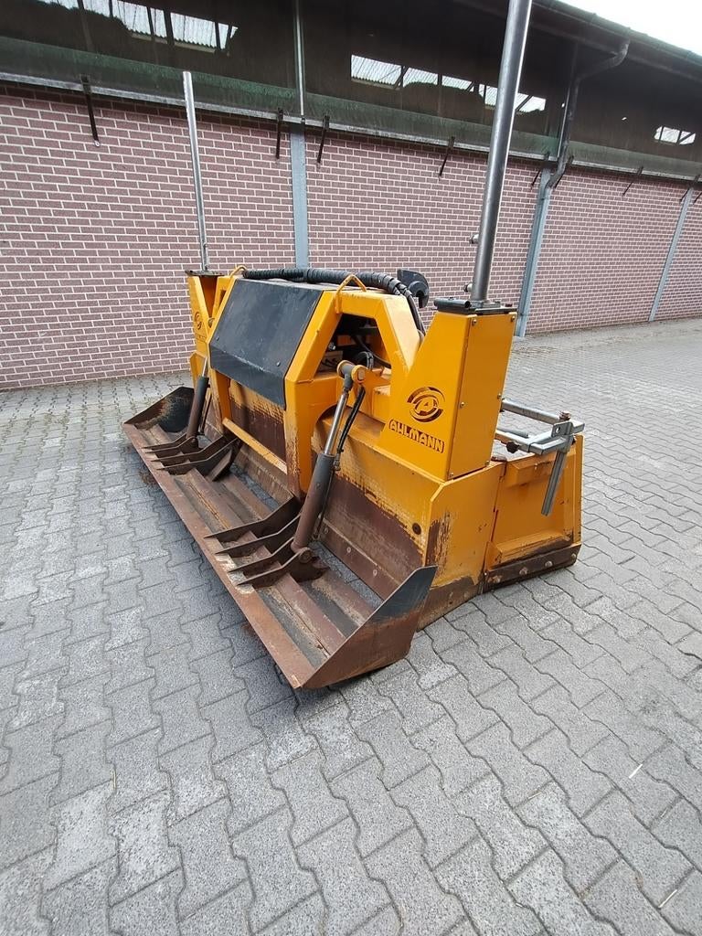 Ahlmann 2600 Leveller + Topcon Machine Control Volvo opname, Ophalen
