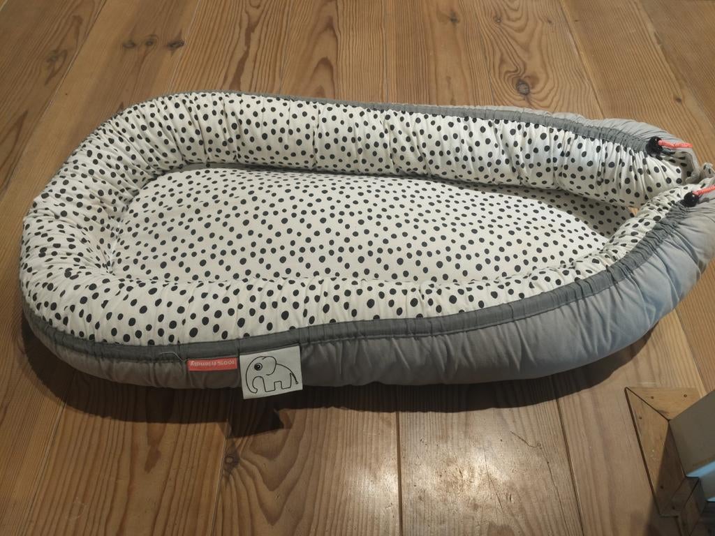 Babynestje twee kanten te gebruiken, Kinderen en Baby's, Babywiegjes en Ledikanten, Ophalen of Verzenden, Zo goed als nieuw, Overige typen