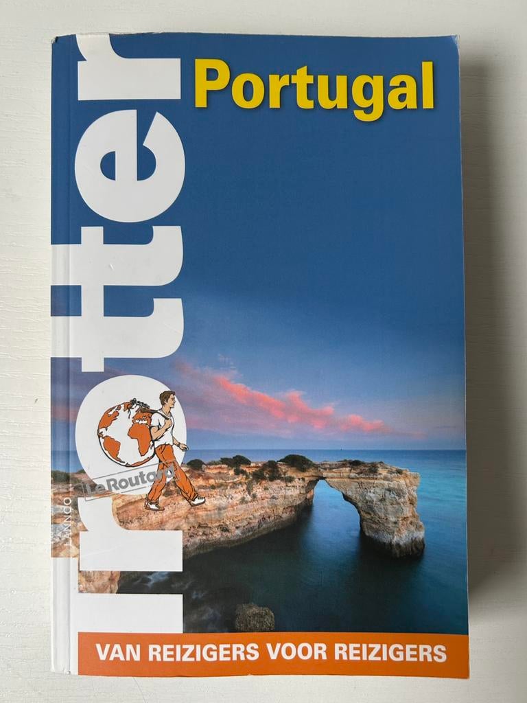 Trotter Portugal 2017, Gelezen, Europa, Ophalen of Verzenden, Reisgids of -boek