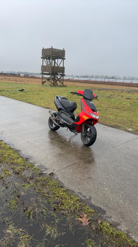 Aprillia sr 50, Ophalen, Zo goed als nieuw, Tweetakt, Overige modellen