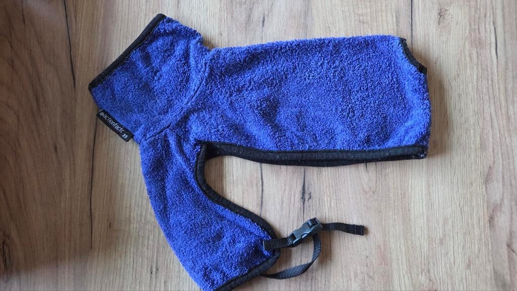 Dryup Nano maat 25 blauw, Ophalen of Verzenden, Zo goed als nieuw, Hondenbadjas