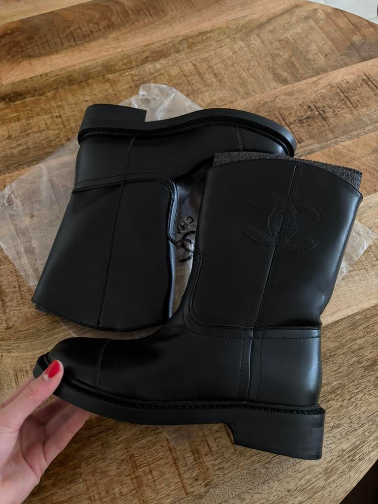 Dames laarzen maat 40, Kleding | Dames, Schoenen, Ophalen of Verzenden, Nieuw, Zwart, Hoge laarzen