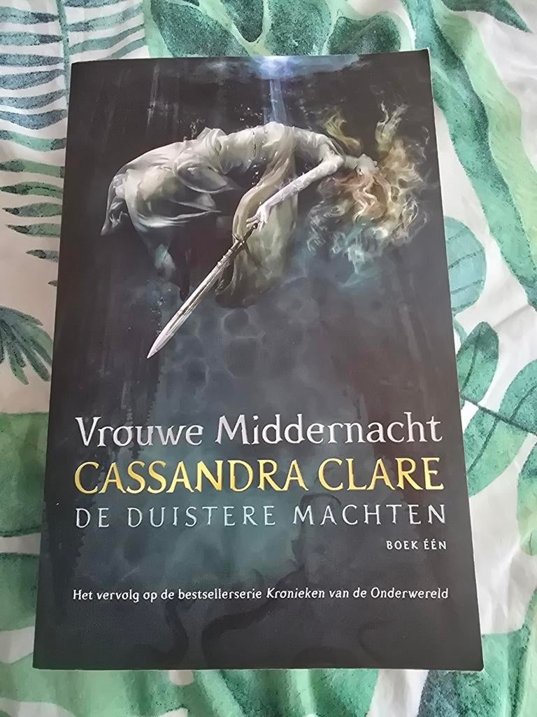 Cassandra Clare: (Duistere Machten) Vrouwe Middernacht pb NL, Ophalen of Verzenden