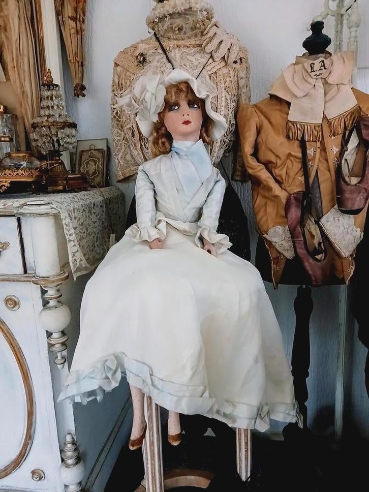 Antieke Franse sofadoll/ sofa doll... 90 cm, Ophalen of Verzenden