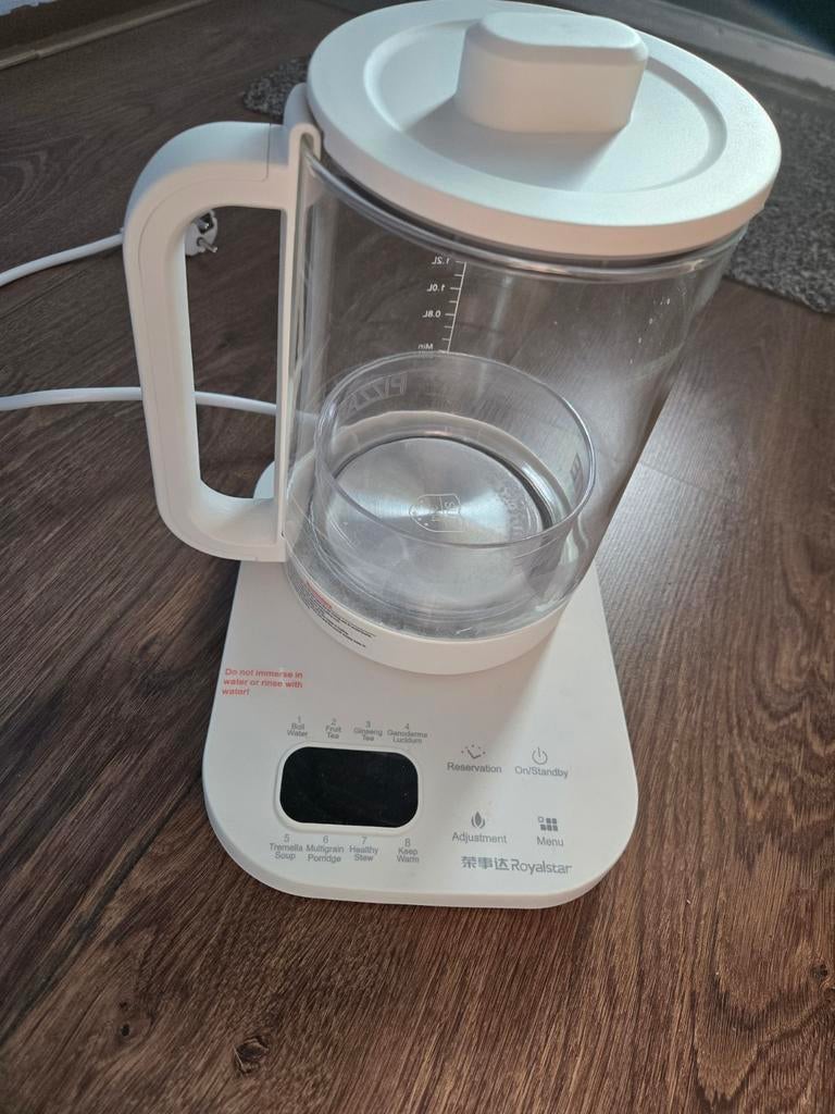 Royalstar Waterkoker - Nieuwstaat, 1 tot 2 liter, Ophalen, Zo goed als nieuw, Rvs