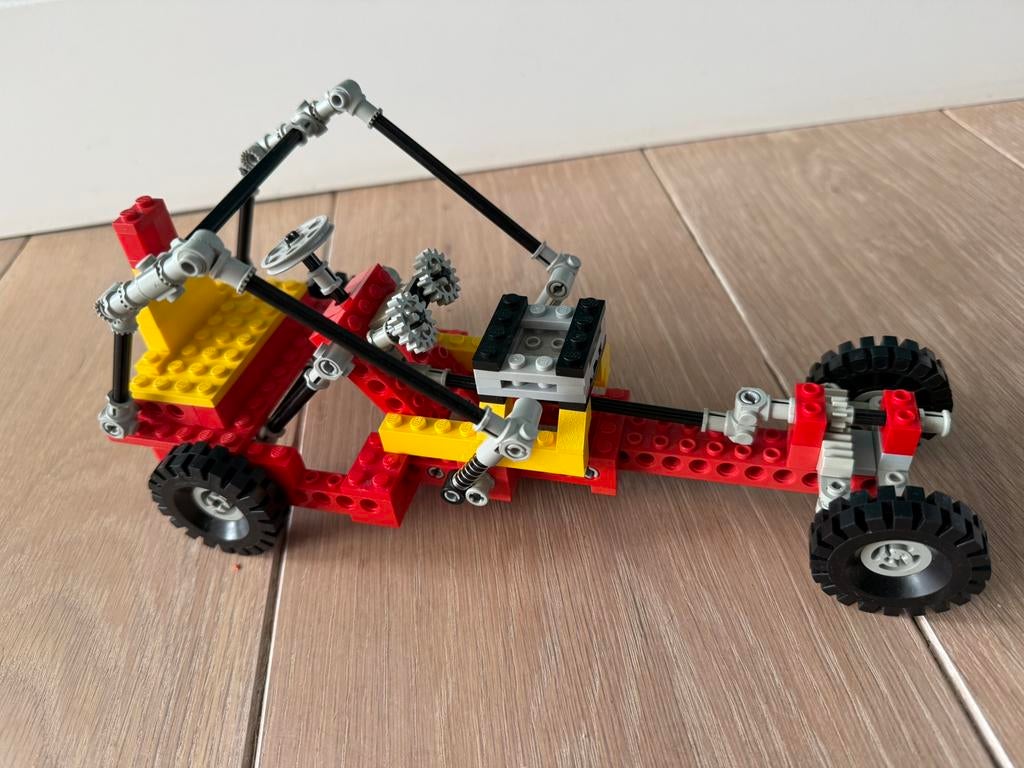 Lego technic 8845 - Dune Buggy, Kinderen en Baby's, Speelgoed | Duplo en Lego, Ophalen of Verzenden, Zo goed als nieuw