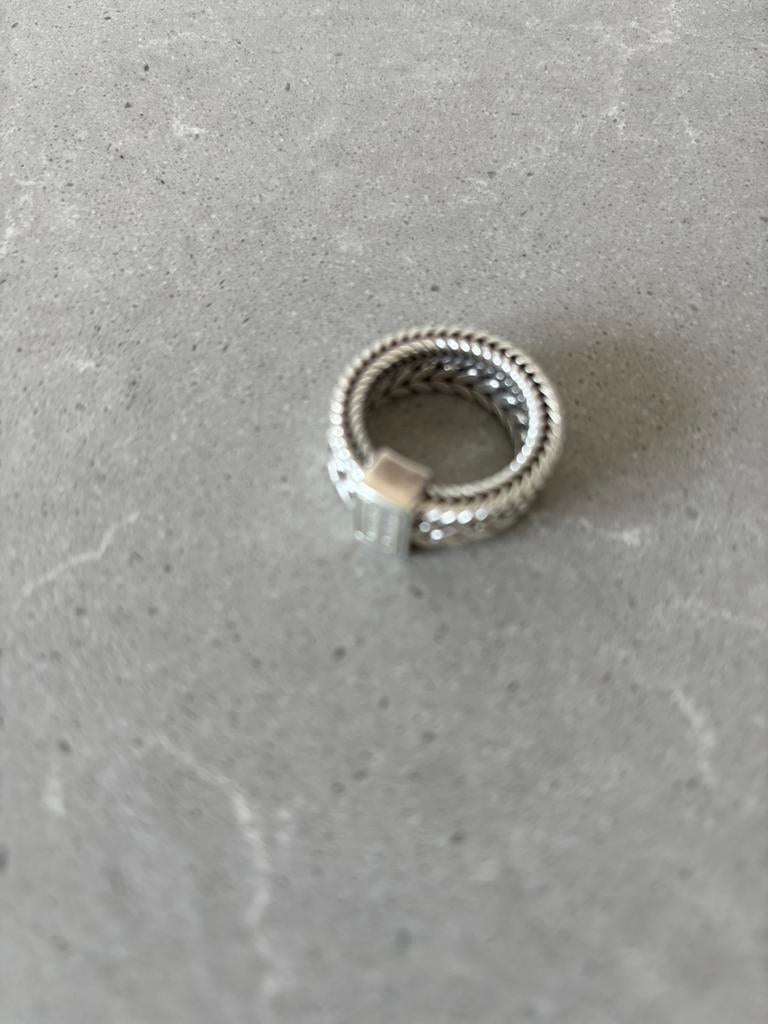 Buddah to buddah ring Barbara maat 16, Ophalen, Pandora, Zo goed als nieuw, 4 bedels of meer