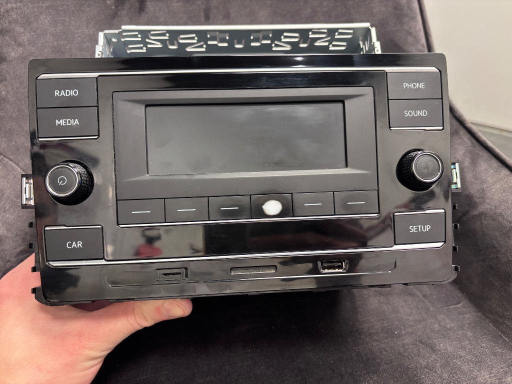 Autoradio, Ophalen of Verzenden, Gebruikt, Radio