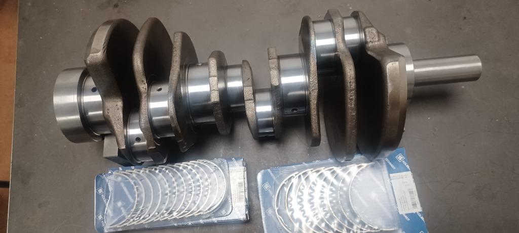 Krukas met lagers Mercedes OM642, Auto-onderdelen, Motor en Toebehoren, Ophalen, Gereviseerd, Mercedes-Benz