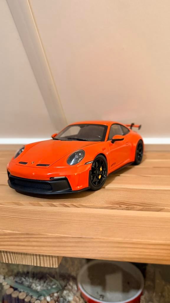 Norev porsche 992 gt3, Hobby en Vrije tijd, Modelauto's | 1:18, Ophalen of Verzenden, Zo goed als nieuw, Norev