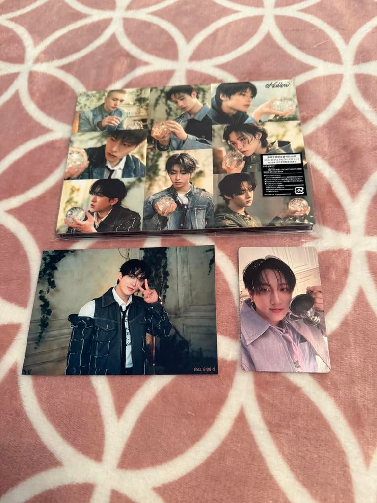 Stray Kids Hollow Album CD First Press versie, Ophalen of Verzenden, Zo goed als nieuw, Foto of Kaart