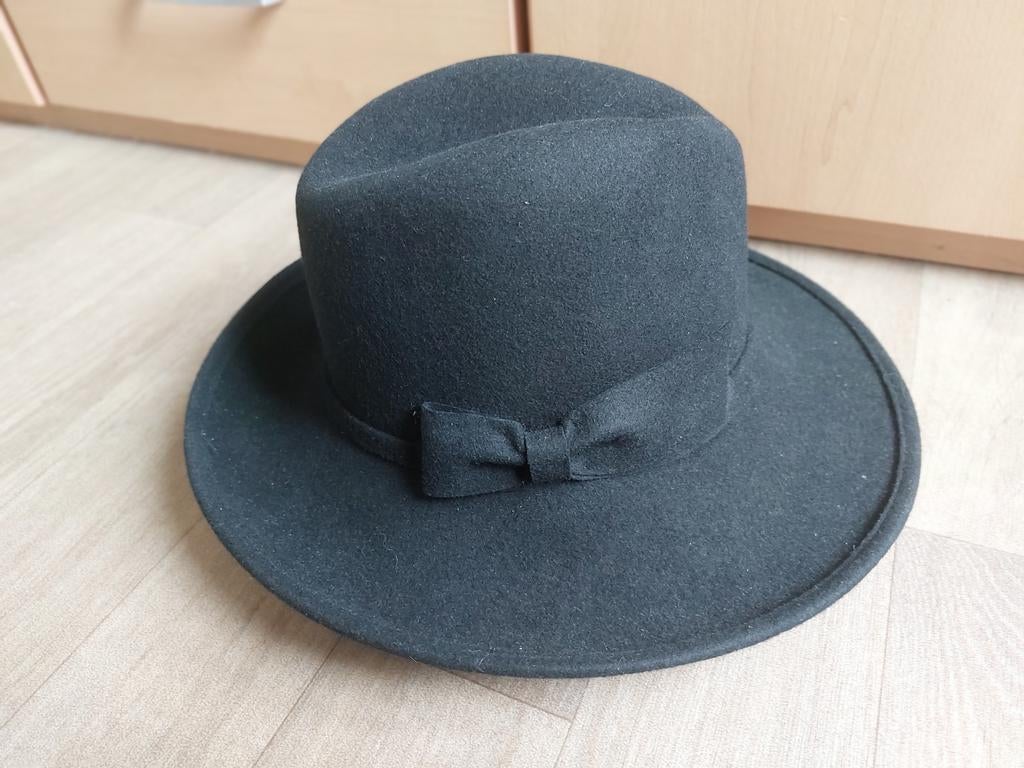 Zwarte Lana Wollen Hoed - Weinig Gedragen, Kleding | Dames, Hoeden en Petten, Hoed, One size fits all, Ophalen of Verzenden, Onbekend