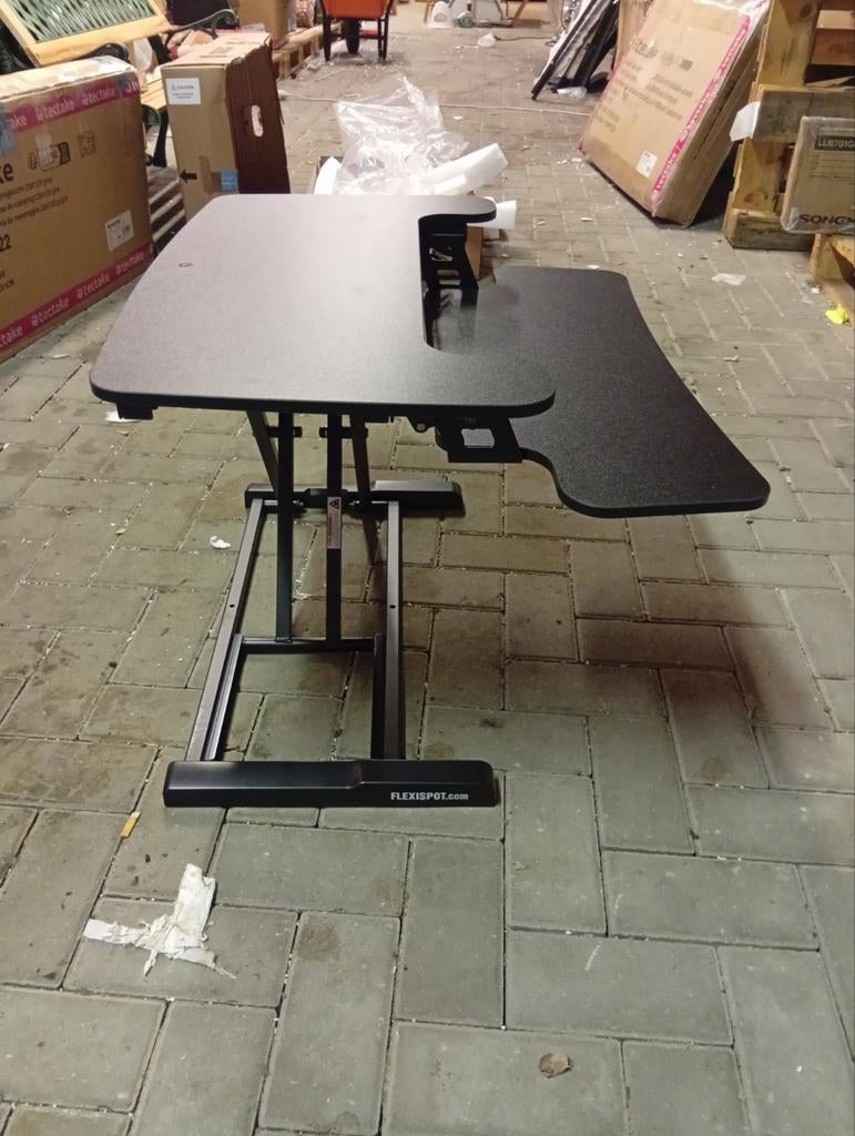 Nieuwe verstelbare laptop tafel, Onbekend, Ophalen of Verzenden, Onbekend, Onbekend